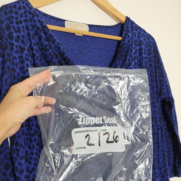 Micheal by Micheal Kors Drape Neck Leopard Print Blouse Shirt Blue Black S - Picture 8 of 8